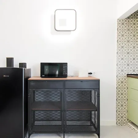 Lovely In With Kitchenette
